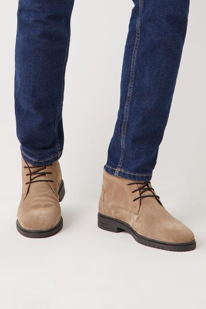 Mens Richie Suede Lace Up Casual Chukka Boots